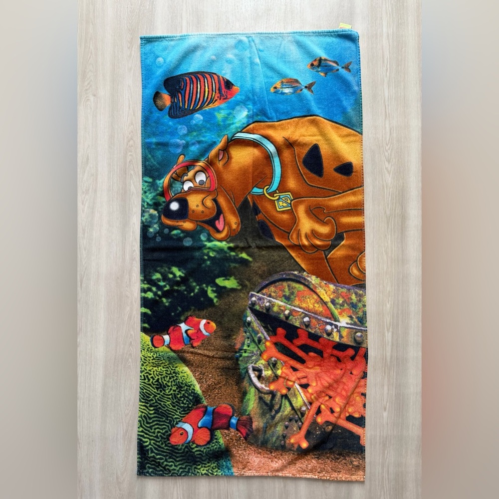 Vintage 2004 Cartoon Network Scooby Doo Surfing Cotton Towel Finding Nemo